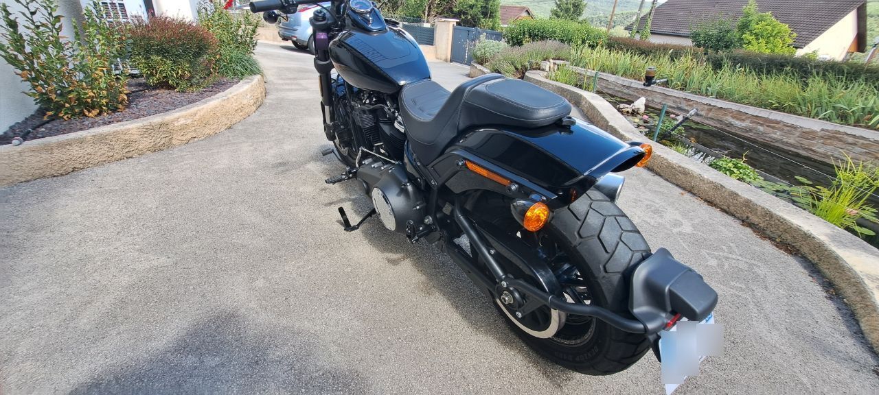 Photo HARLEY DAVIDSON FAT