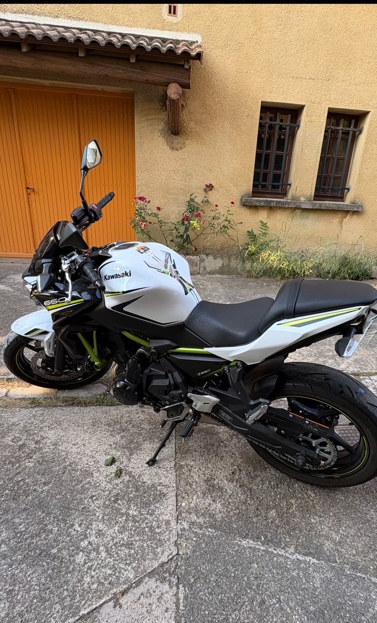 Photo KAWASAKI Z 650 ABS