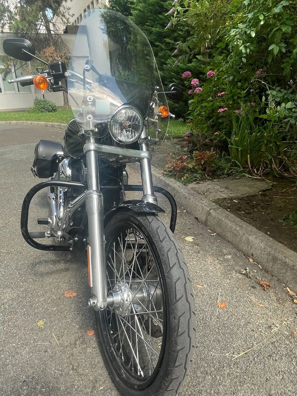 Photo HARLEY DAVIDSON WIDE