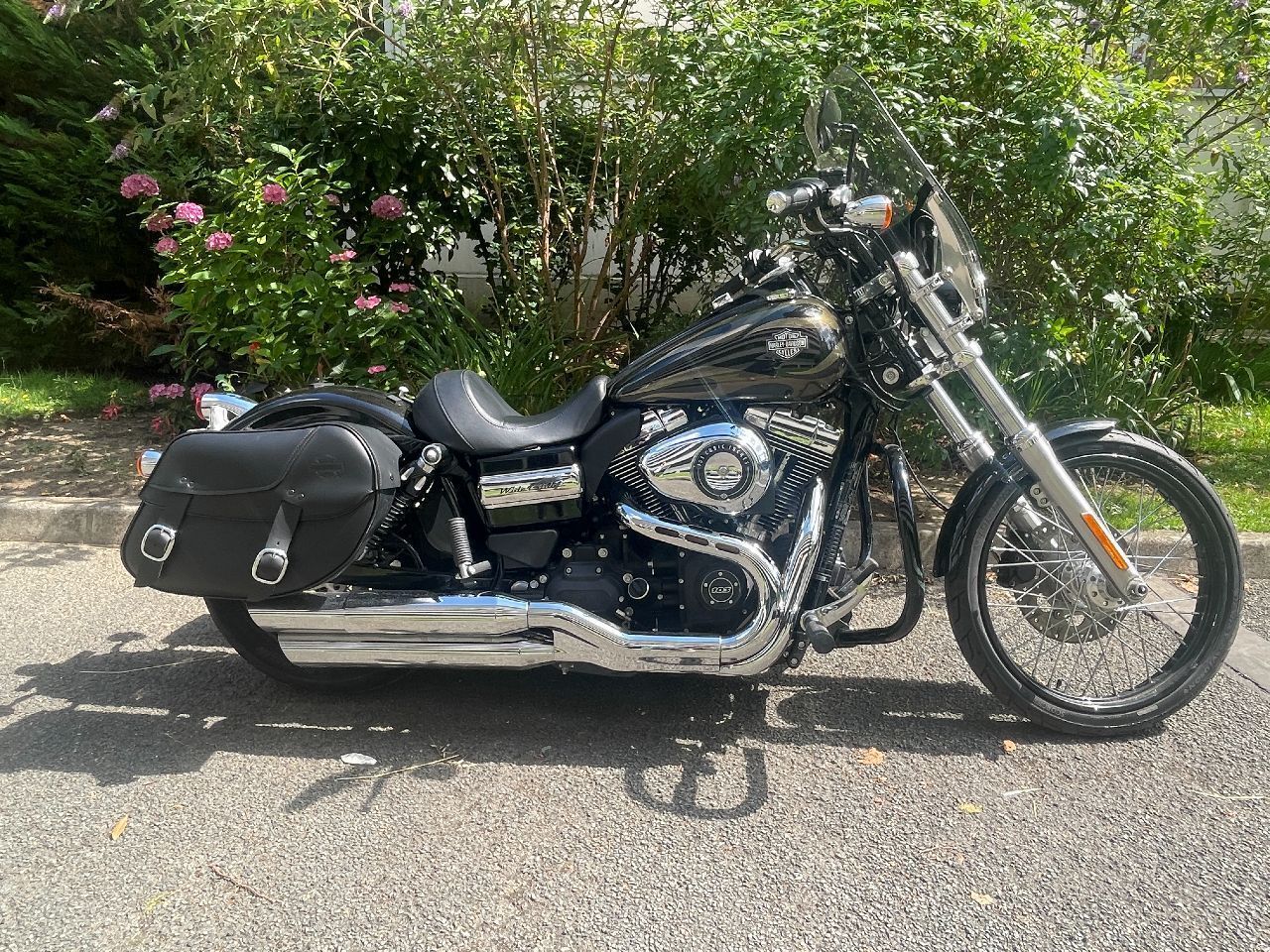 Photo HARLEY DAVIDSON WIDE