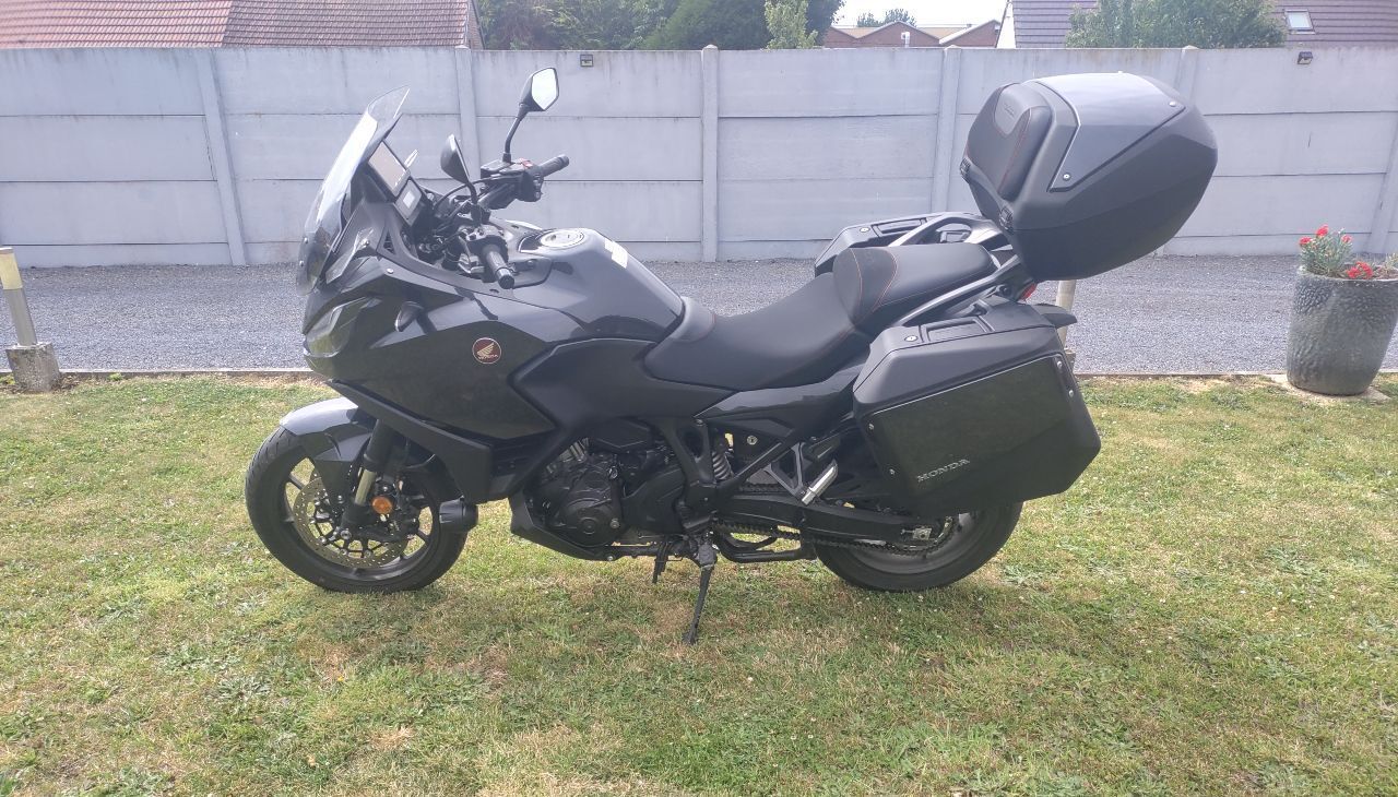 Photo HONDA NT 1100 DCT
