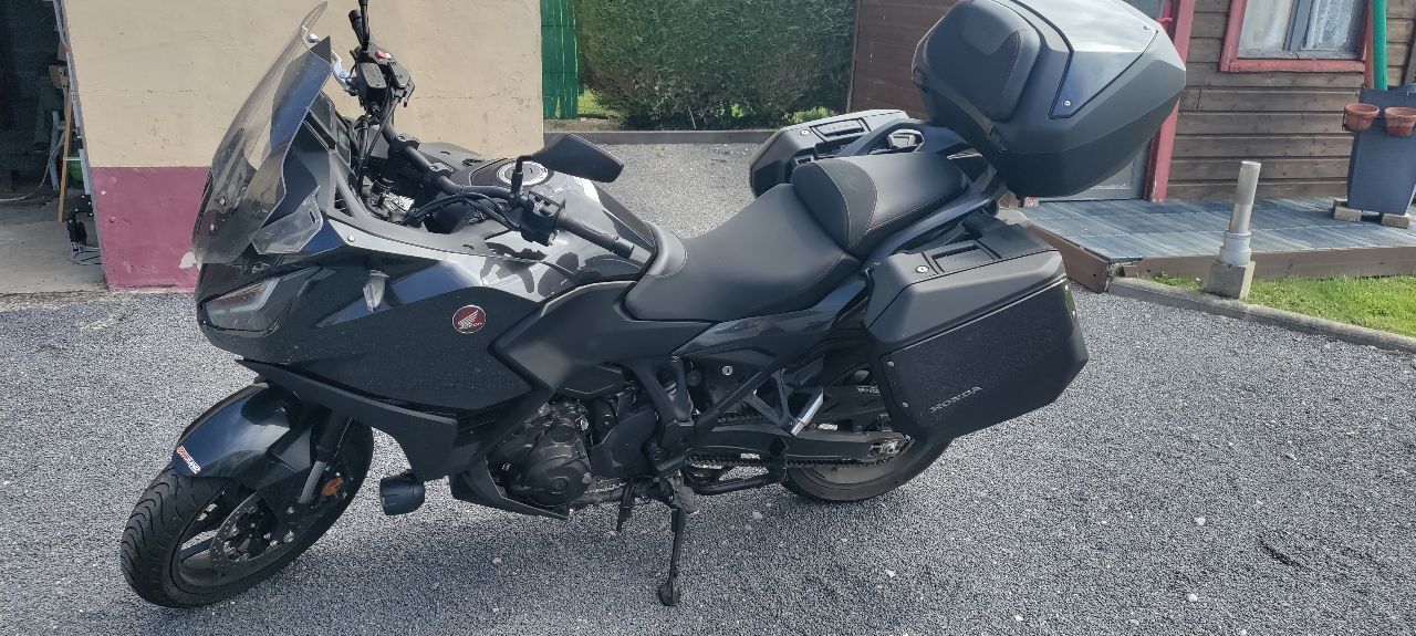 Photo HONDA NT 1100 DCT