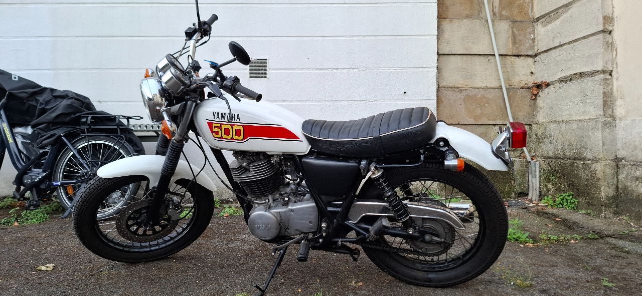Photo YAMAHA SR 500