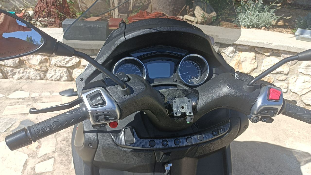 Photo PIAGGIO MP3 500 HPE