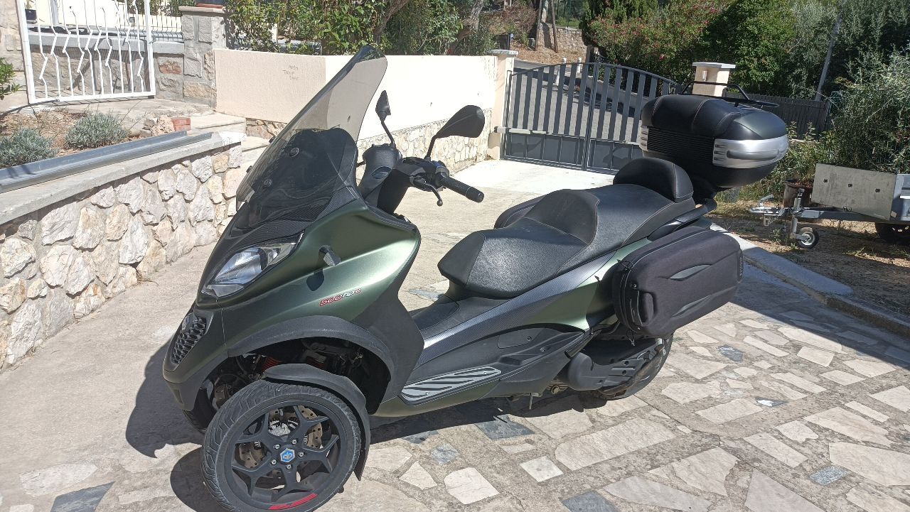 Photo PIAGGIO MP3 500 HPE