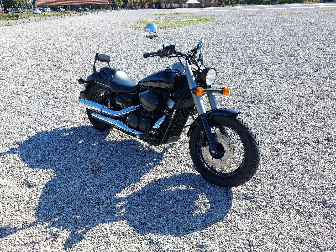 Photo HONDA VT750C2
