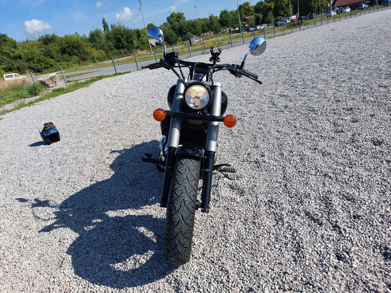 Photo HONDA VT750C2