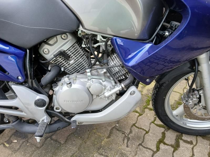 Photo HONDA VARADERO 125