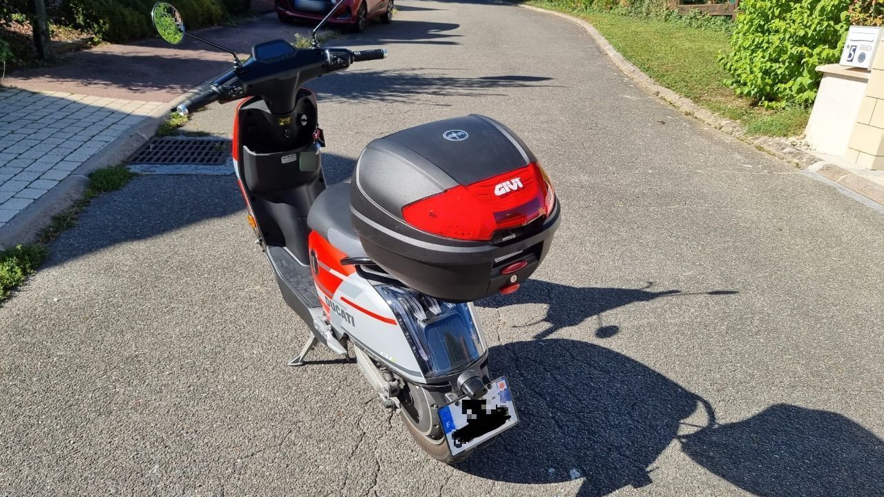 Photo SUPER SOCO CU-X