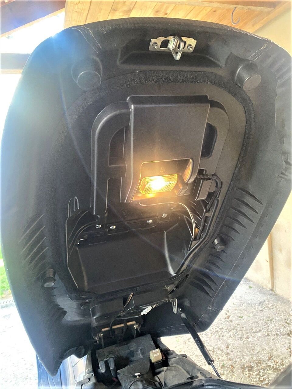 Photo SUZUKI BURGMAN 650