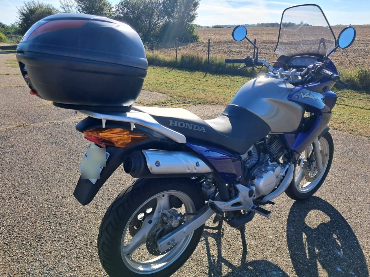 Photo HONDA VARADERO 125