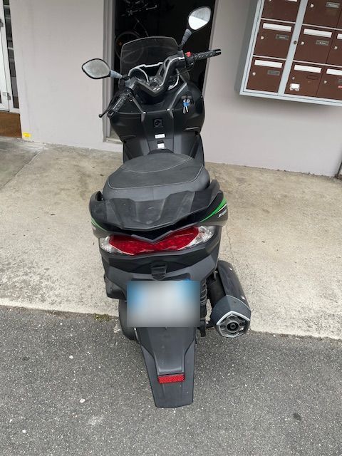 Photo KAWASAKI J125