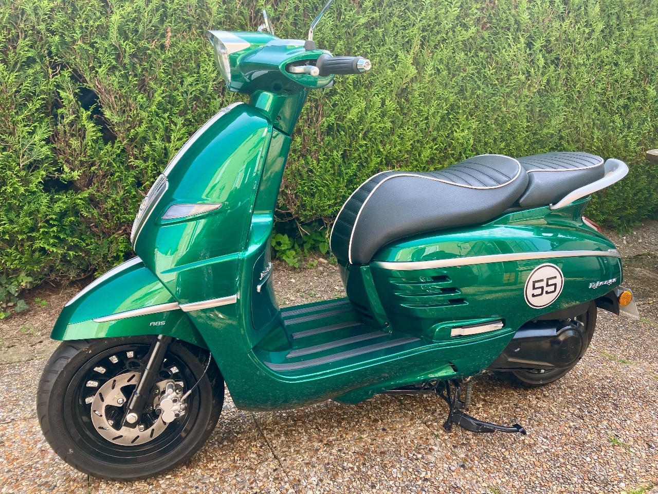 Photo PEUGEOT DJANGO