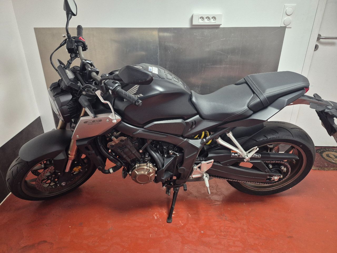 Photo HONDA CB 650 R A2 ABS