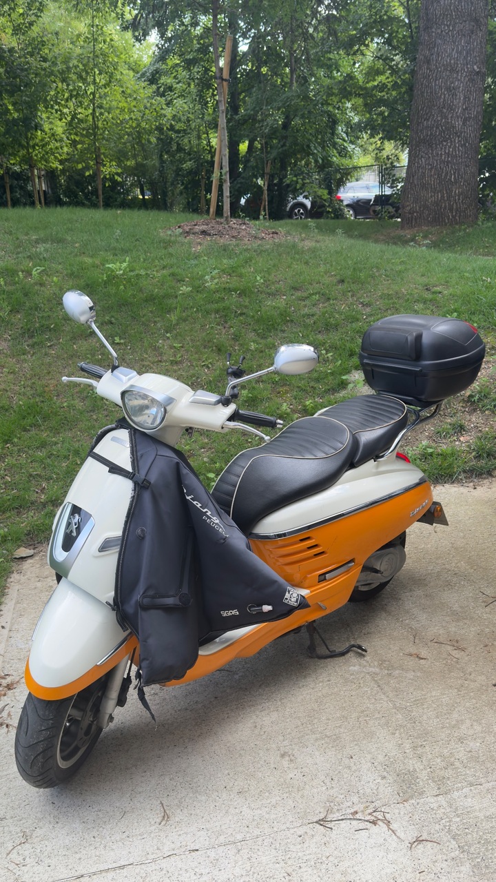 Photo PEUGEOT DJANGO