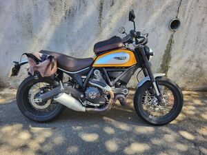 DUCATI SCRAMBLER 800