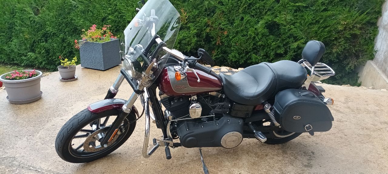 Photo HARLEY DAVIDSON HARLEY