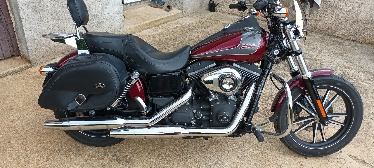 Photo HARLEY DAVIDSON HARLEY