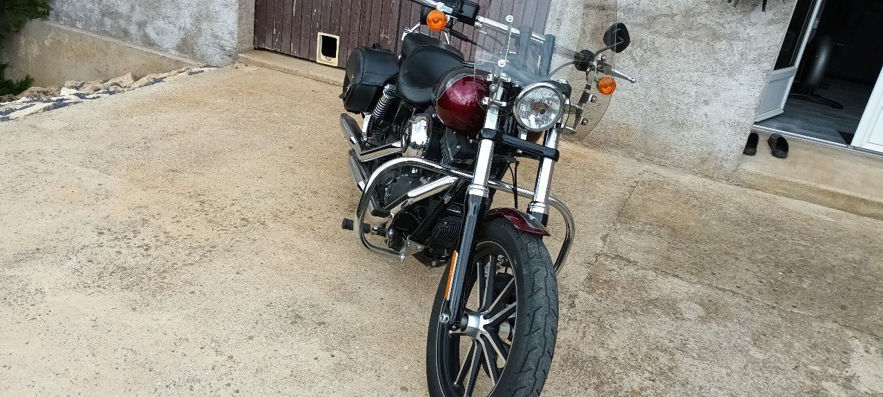 Photo HARLEY DAVIDSON HARLEY