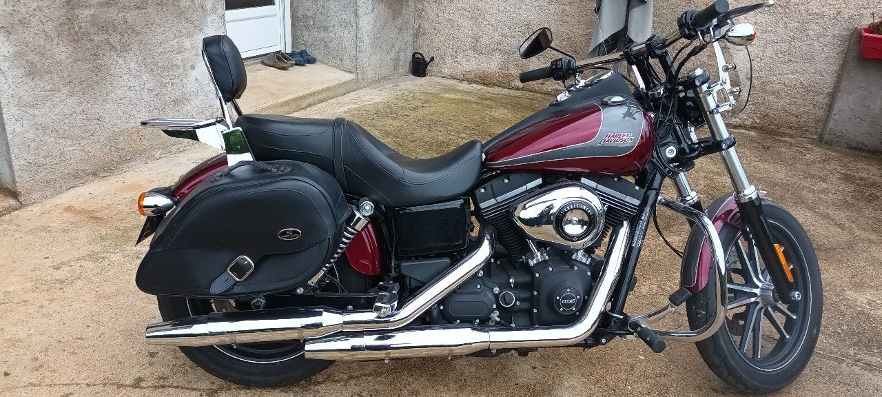 Photo HARLEY DAVIDSON HARLEY