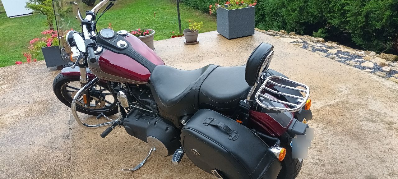 Photo HARLEY DAVIDSON HARLEY