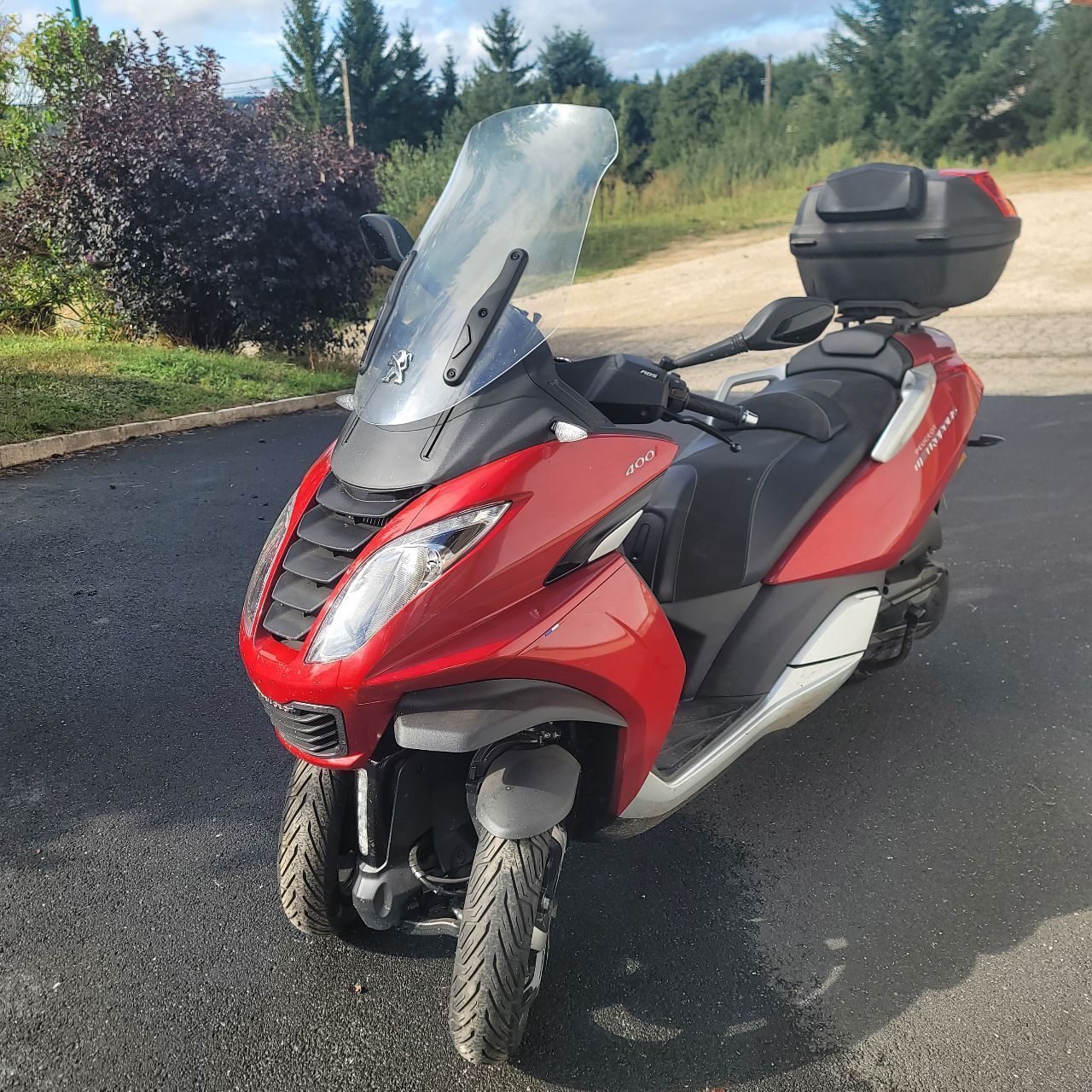 Photo PEUGEOT METROPOLIS 400