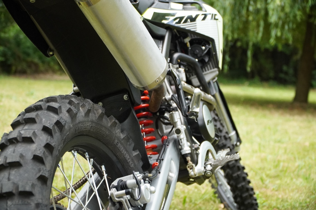 Photo FANTIC XEF 125