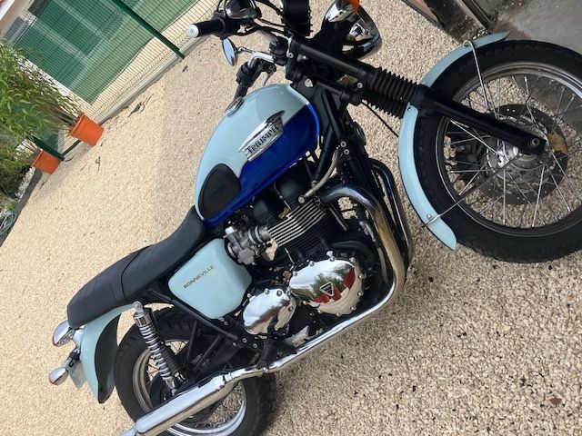 Photo TRIUMPH BONNEVILLE