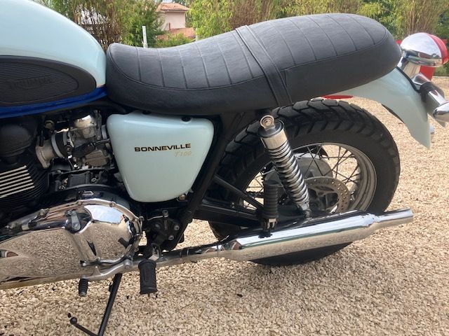 Photo TRIUMPH BONNEVILLE