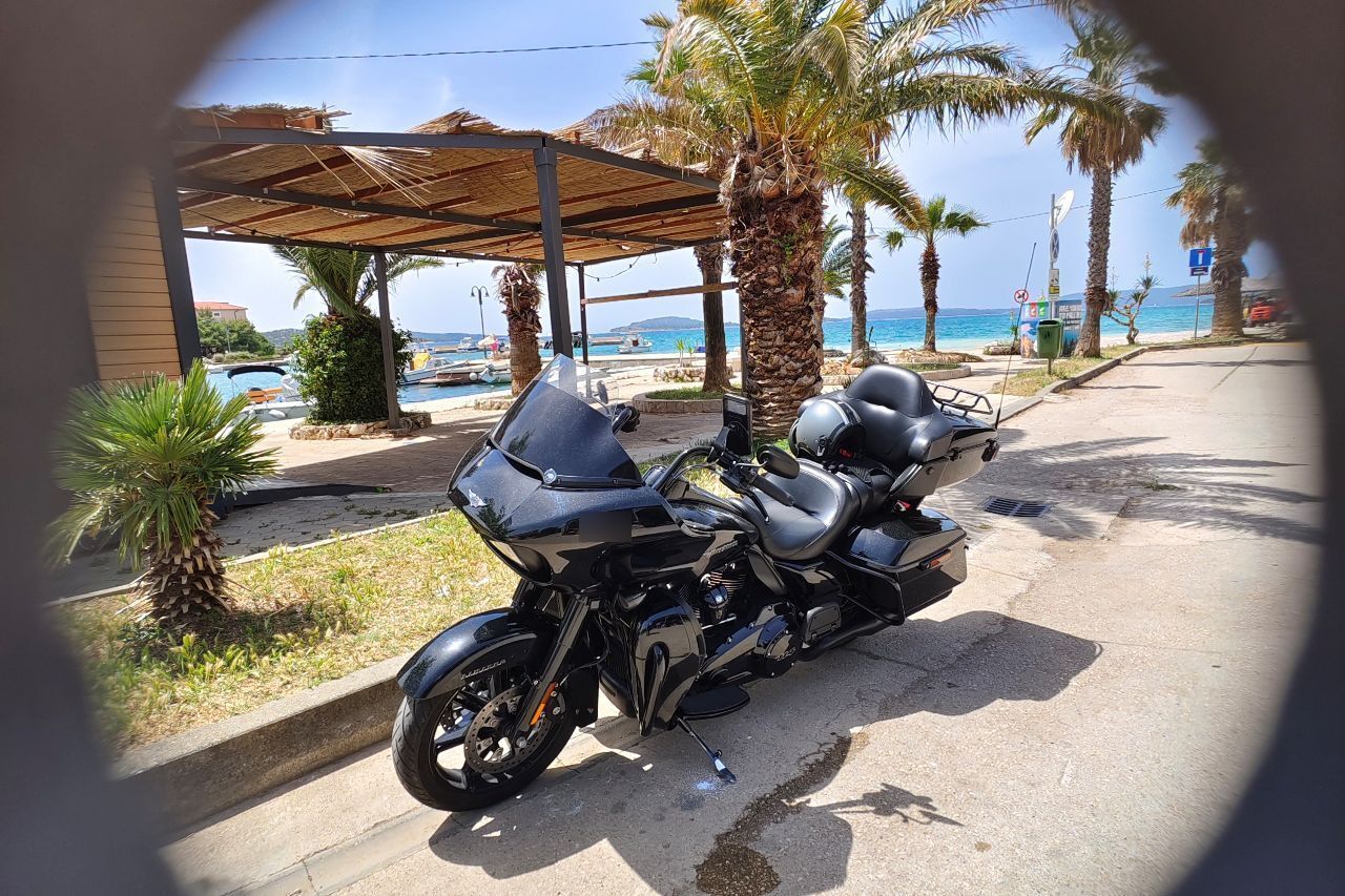 Photo HARLEY DAVIDSON ROAD