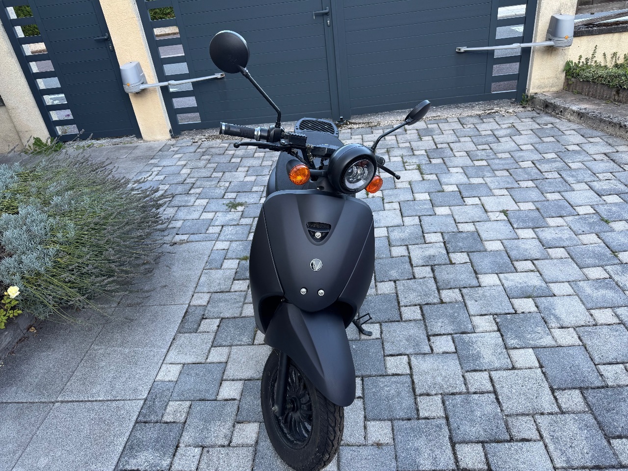 Photo VILUSO BLACK PHANTOM