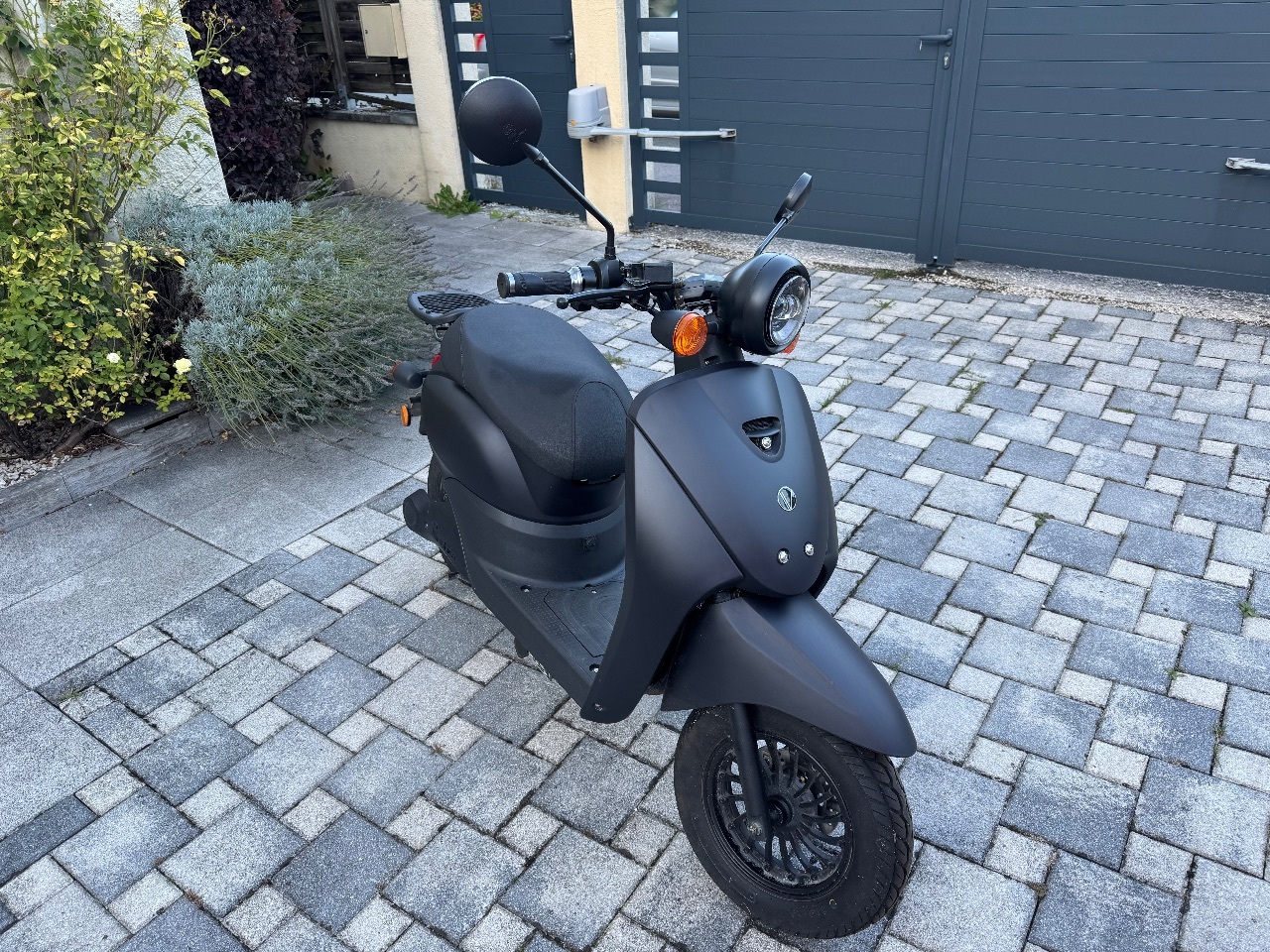 Photo VILUSO BLACK PHANTOM