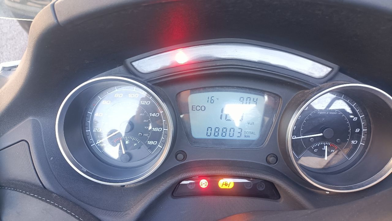 Photo PIAGGIO MP3 500 LT