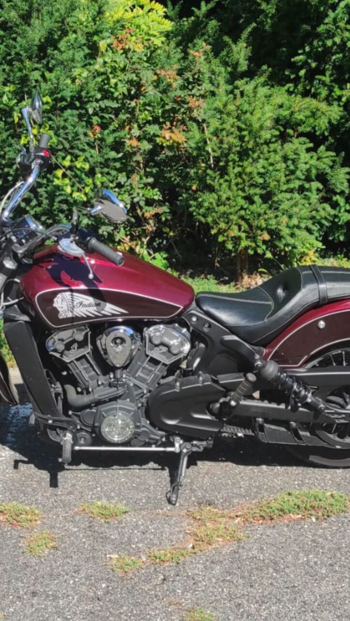 Photo INDIAN SCOUT BOBBER