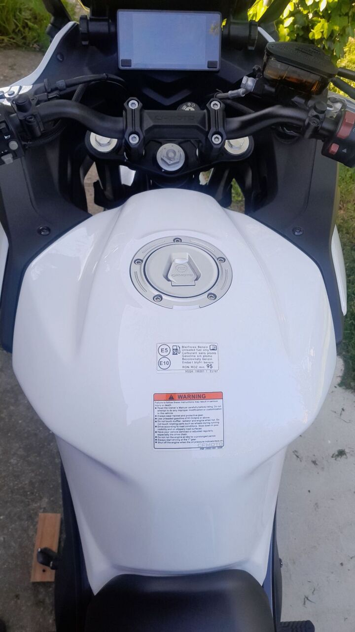 Photo CF MOTO 650 GT ABS