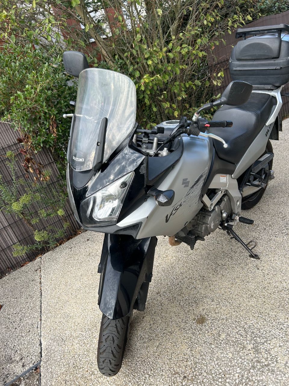 Photo SUZUKI VSTROM 650