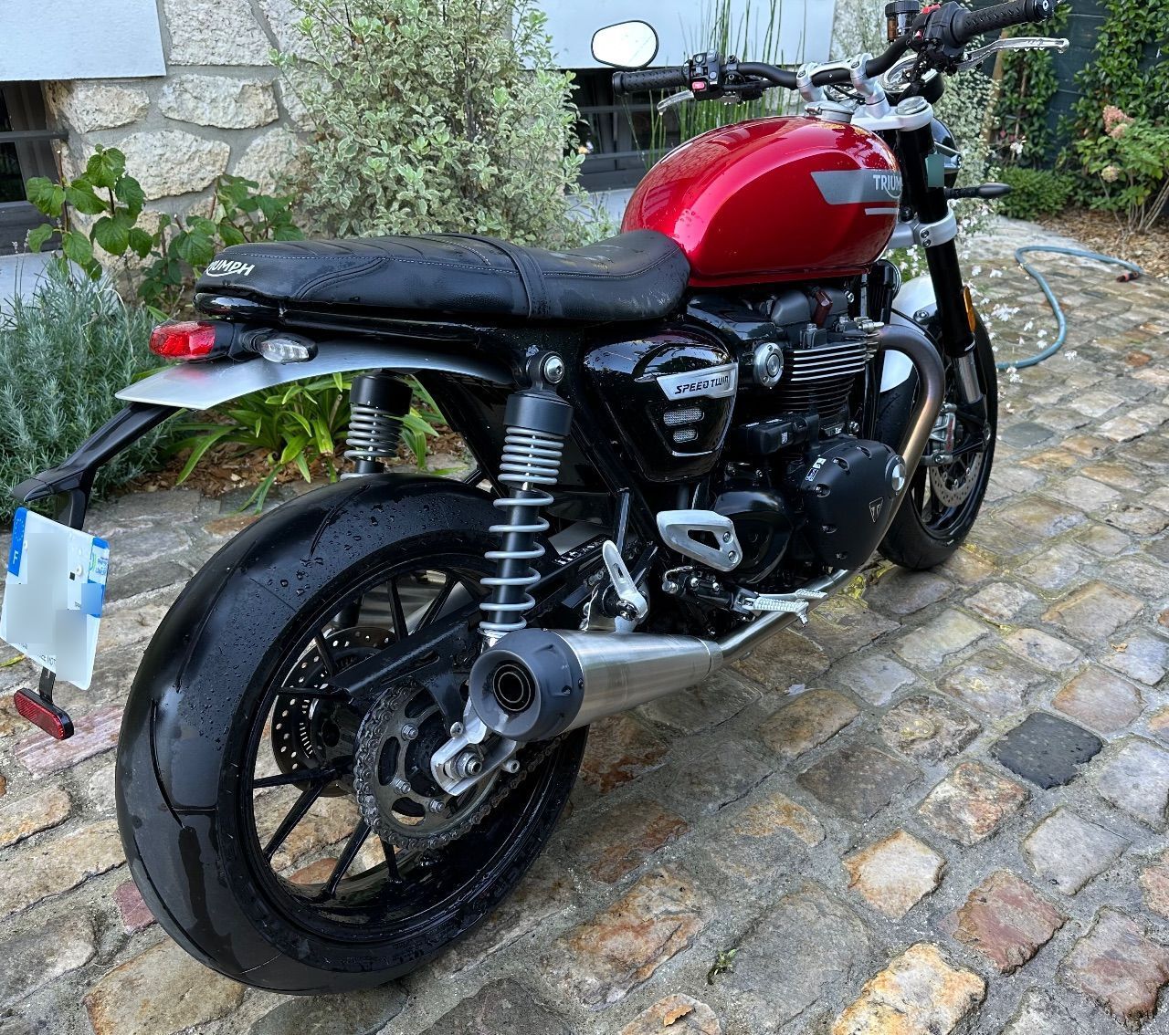 Photo TRIUMPH SPEED TWIN RED