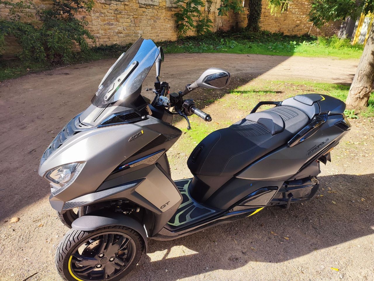 Photo PEUGEOT METROPOLIS