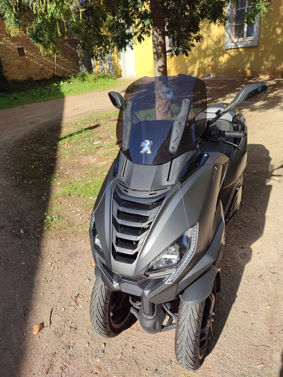 Photo PEUGEOT METROPOLIS