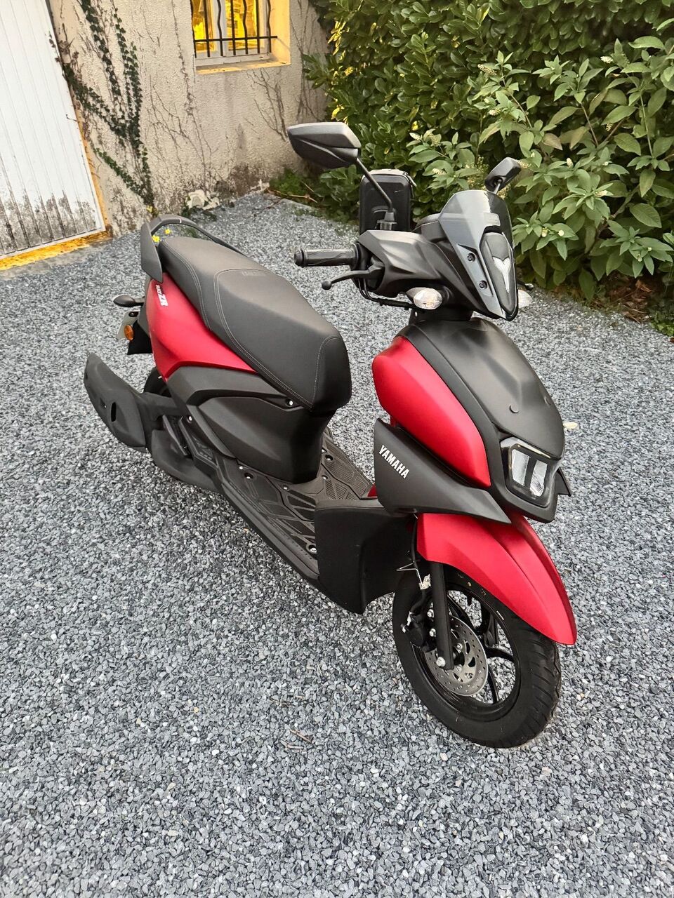Photo YAMAHA RAYZR 125