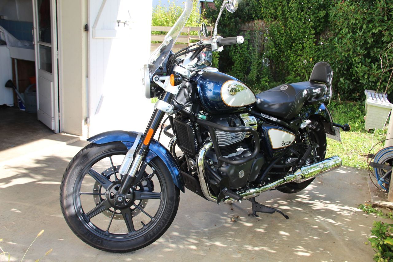 Photo ROYAL ENFIELD SUPER
