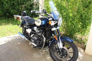 ROYAL ENFIELD SUPER METEOR 650