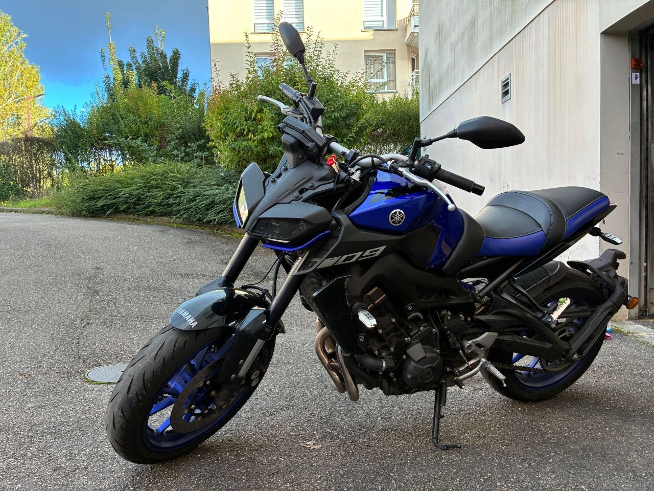 Photo YAMAHA MT 09 850 FULL