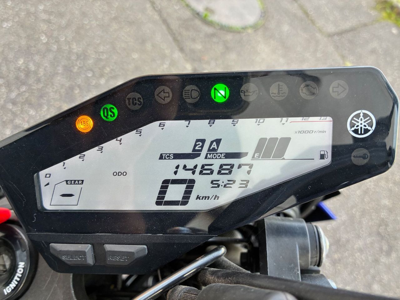 Photo YAMAHA MT 09 850 FULL