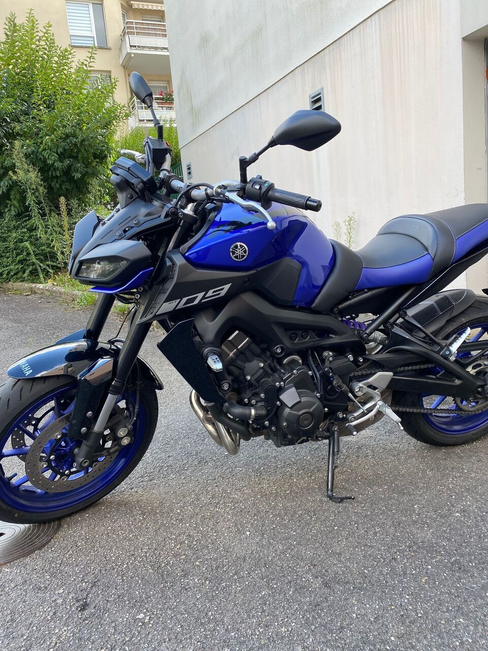 Photo YAMAHA MT 09 850 FULL