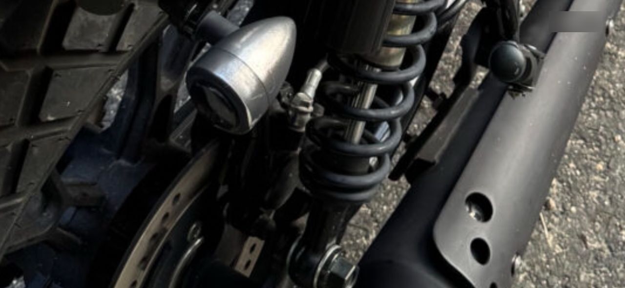 Photo MUTT FSR 125 MAT BLACK