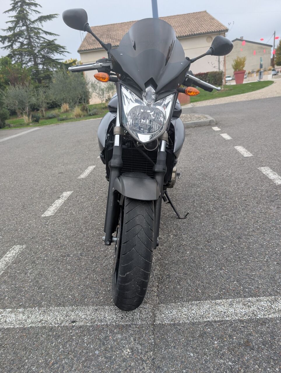 Photo YAMAHA XJ6 N FULL