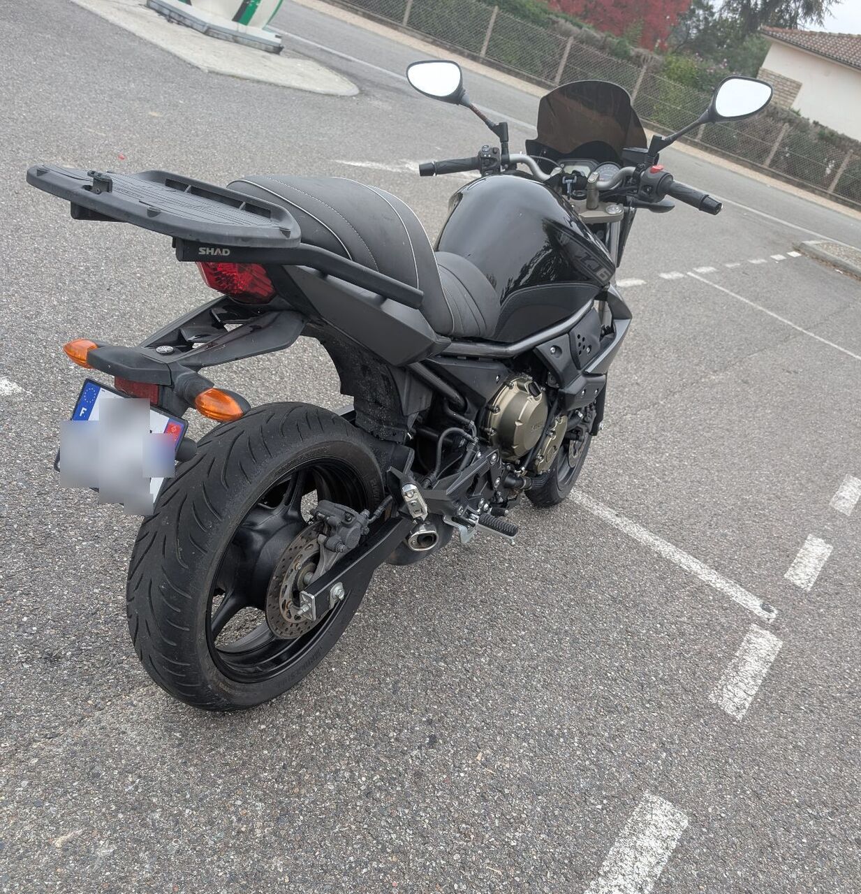 Photo YAMAHA XJ6 N FULL