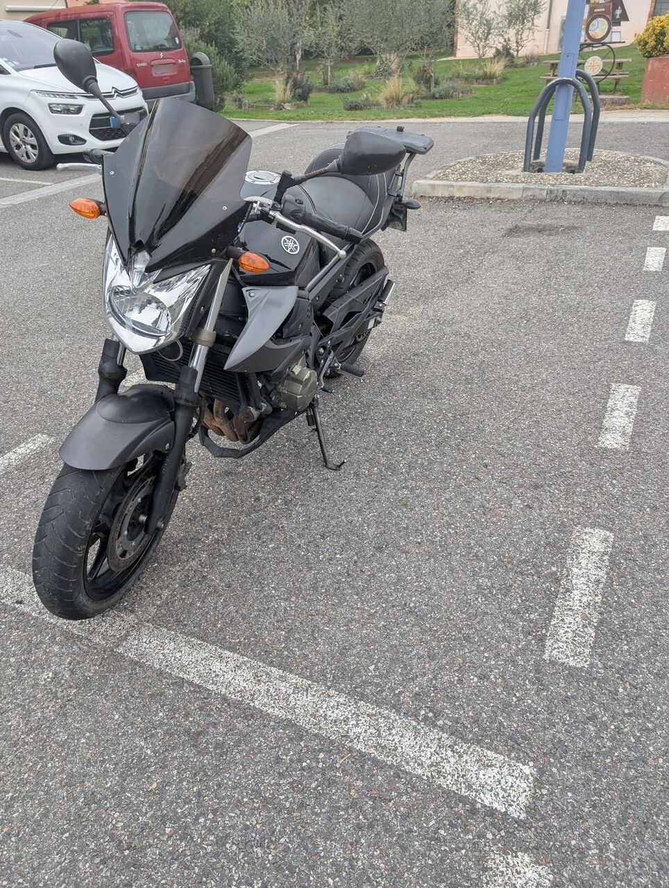 Photo YAMAHA XJ6 N FULL