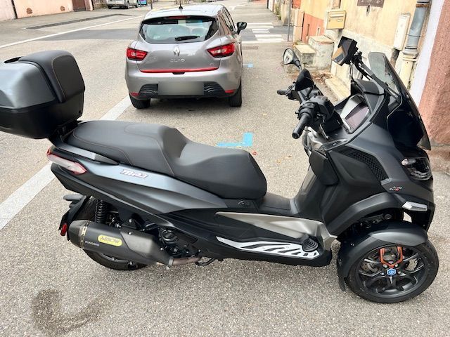 Photo PIAGGIO MP3 530 HPE